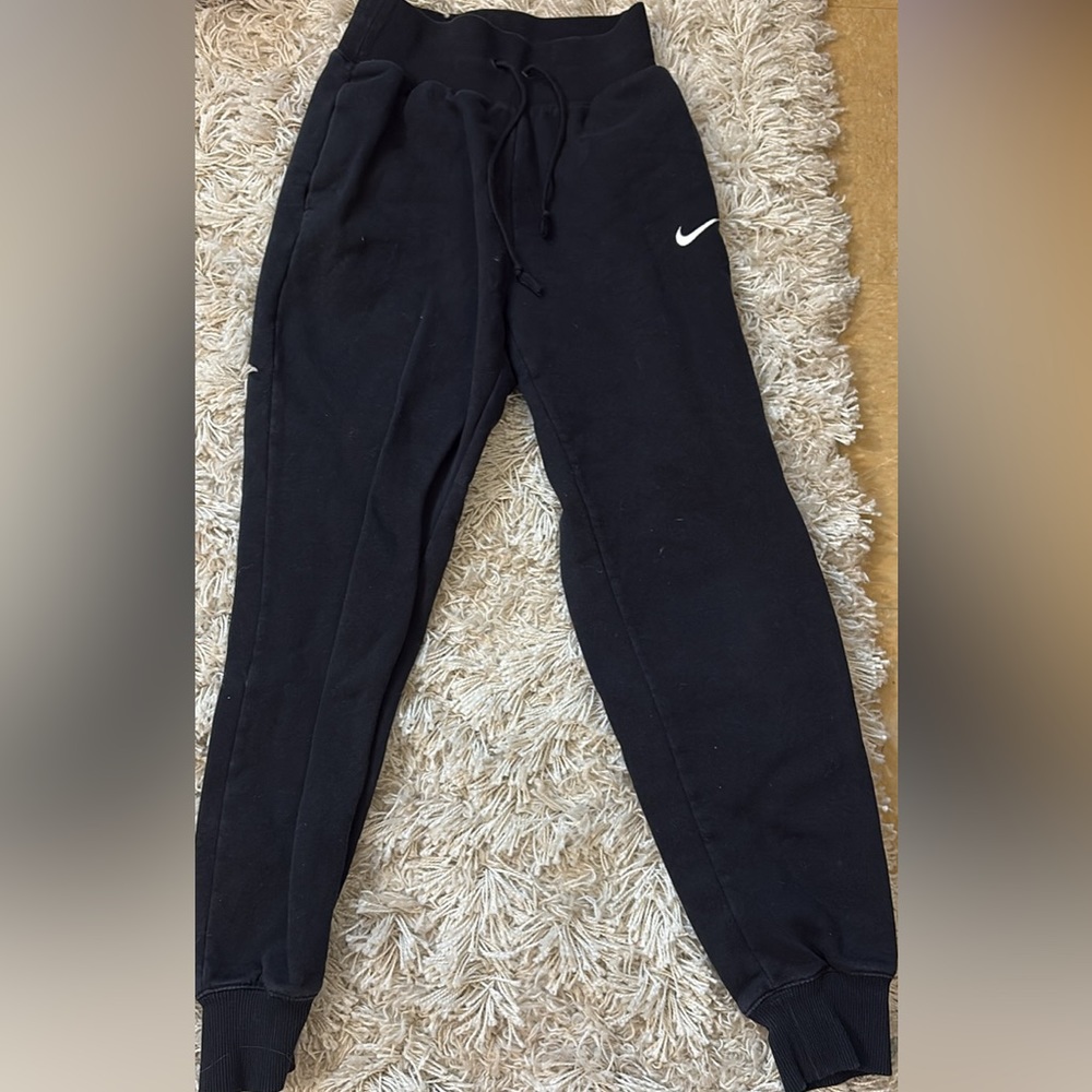 Black Nike Sweatpants